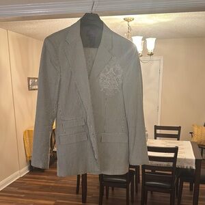 Seersucker suit with Embroidered Detail